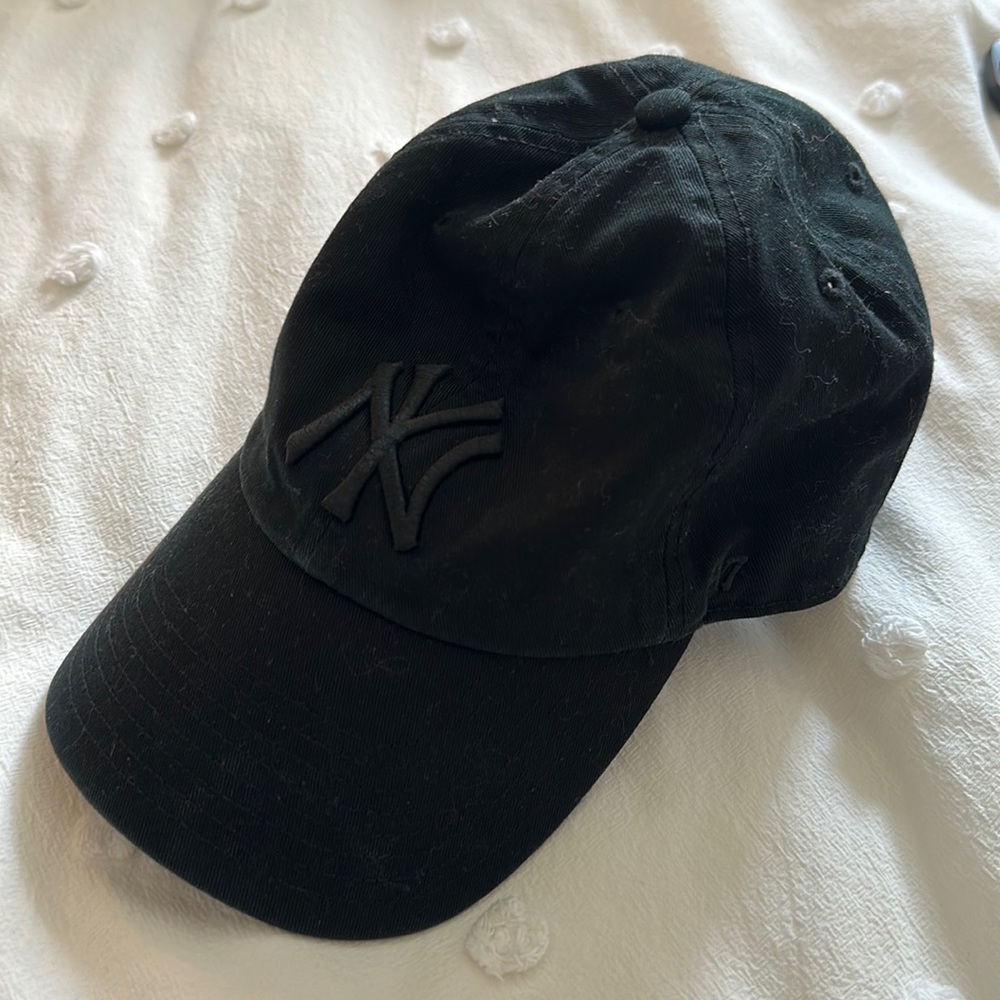 NY YANKEES HAT
